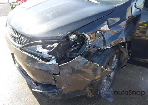 2020 Chrysler Pacifica Touring from USA, damaged, VIN 2C4RC1FG8LR150540